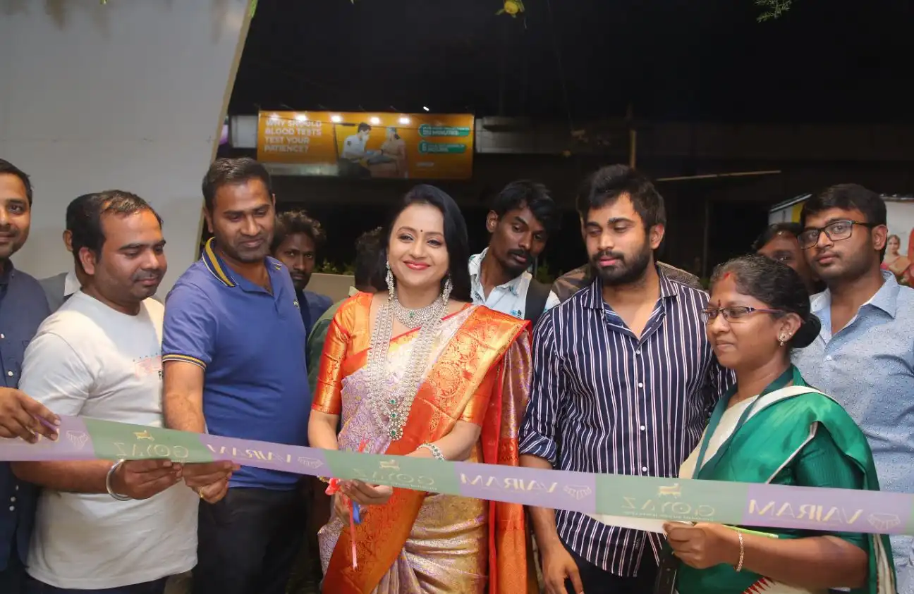 Anchor Suma launch a jewellery shop opening