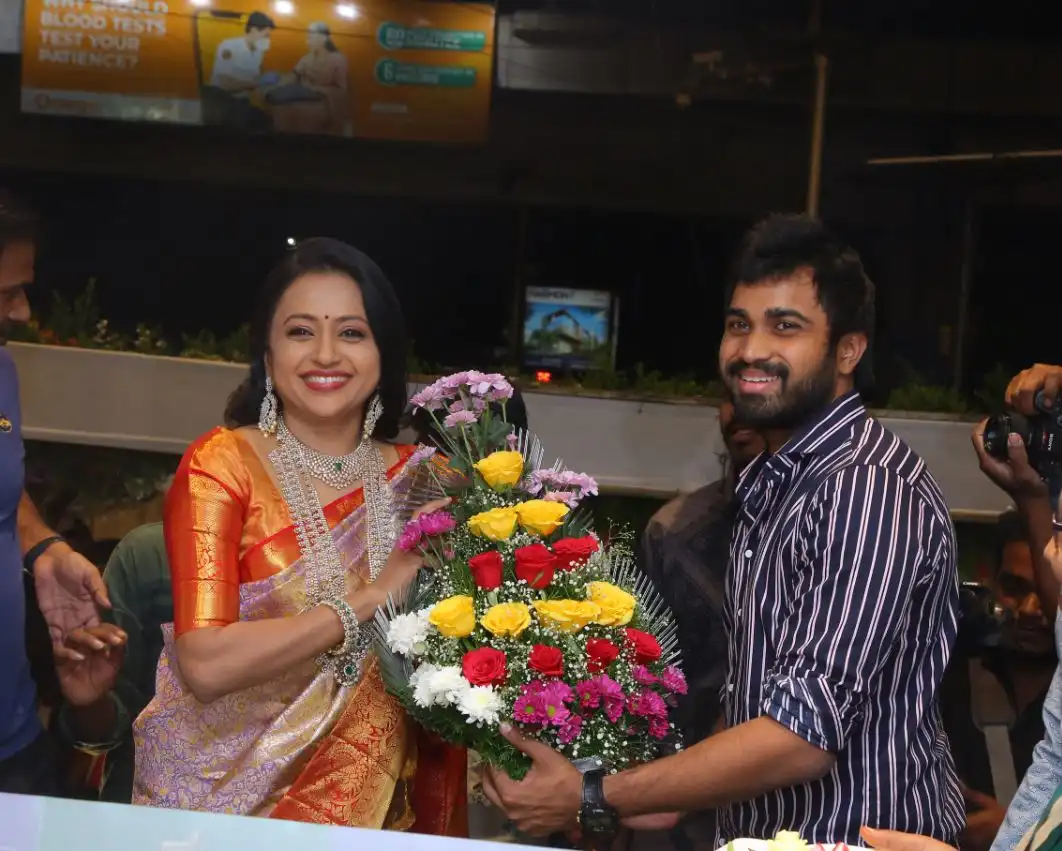 Anchor Suma launch a jewellery shop opening