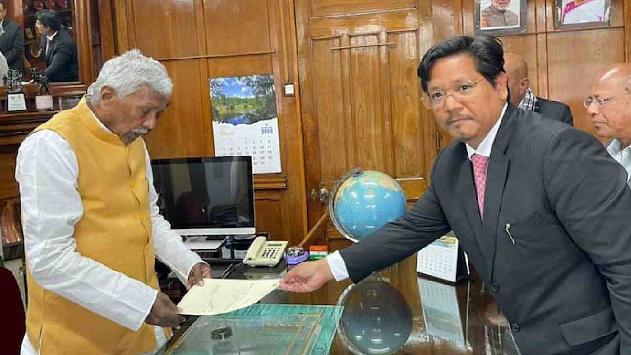 CM Sangma: మేఘాలయ సీఎం పదవికి సంగ్మా రాజీనామా.. మరోసారి ప్రభుత్వ ఏర్పాటుకు సన్నాహాలు