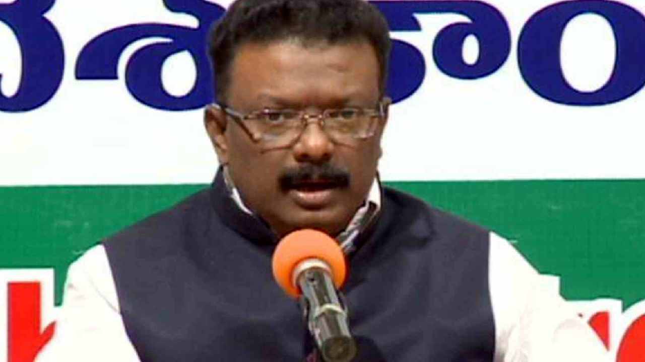 Dasoju Sravan: బండి సంజయ్ నేతృత్వంలోనే టీఎస్‌పీఎస్‌సీ పేపర్ లీక్.. దాసోజు శ్రవణ్ ఆరోపణ