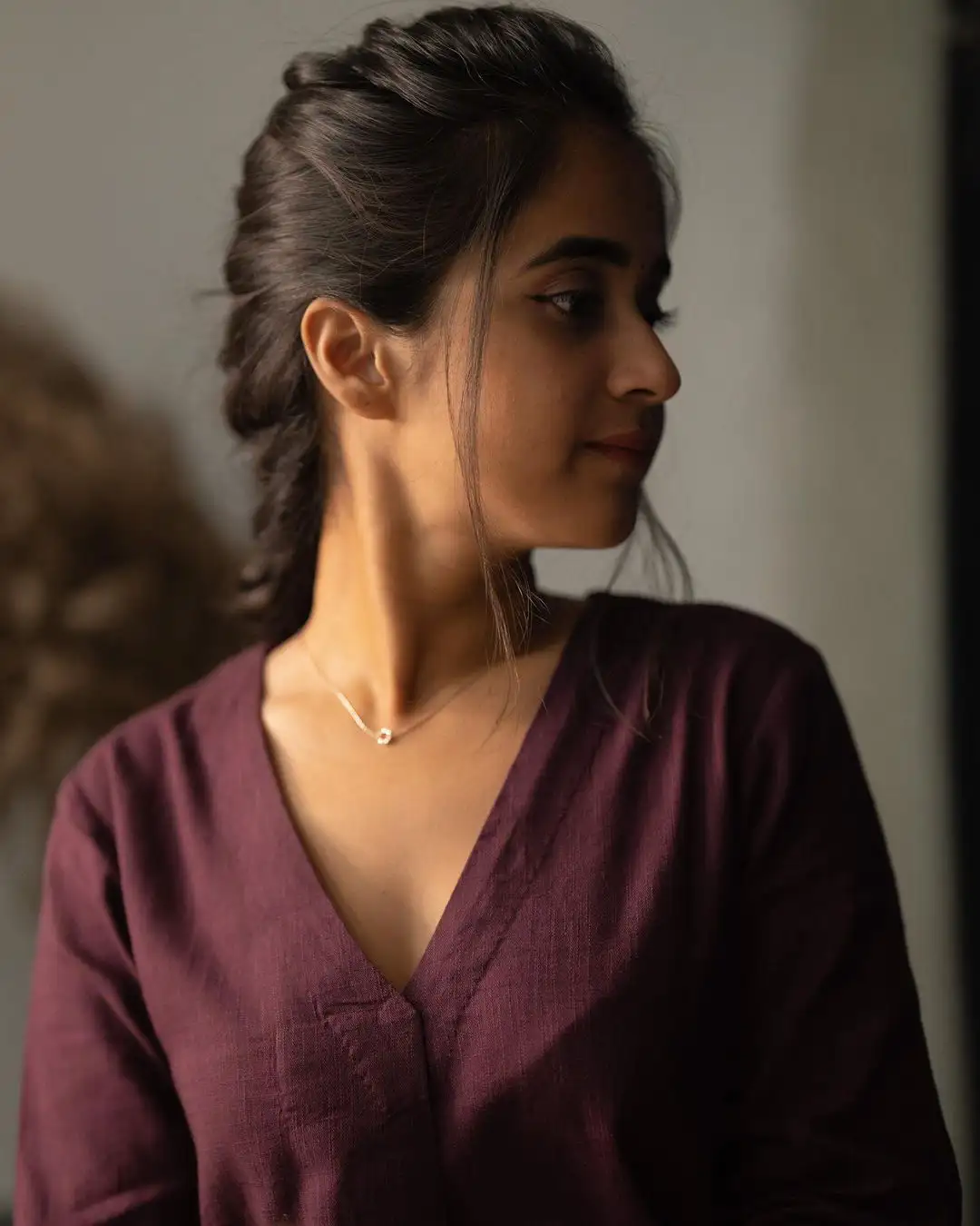 Deepthi Sunaina Cute poses with her pet dog