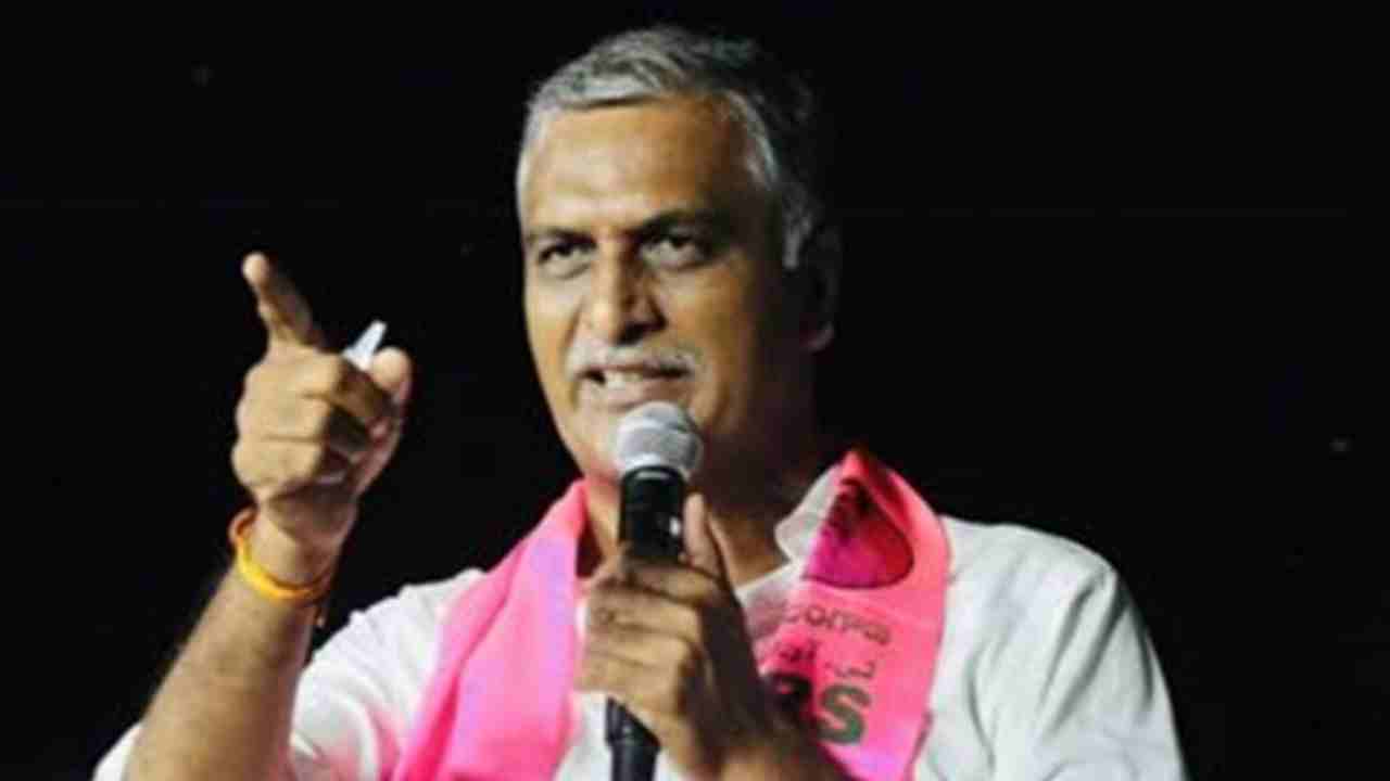Minister Harish Rao: బీజేపీ అంటే భారత జనులను పీడించే పార్టీ.. గల్లీ మీటింగ్‌కువచ్చే బీజేపీ నేతలను తరిమికొట్టాలి.