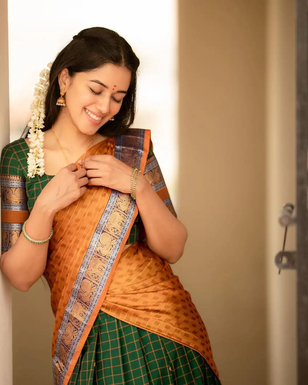 Mirnalini Ravi special Half Saree Phots for Ugadi