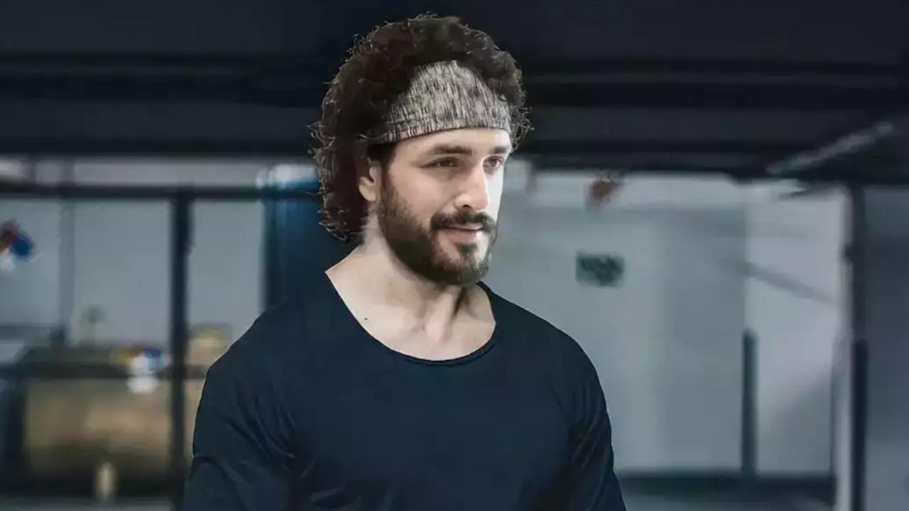 Agent Movie: ఏజెంట్ కోసం బరిలోకి దిగుతున్న ఆర్ఆర్ఆర్ వీరులు..?