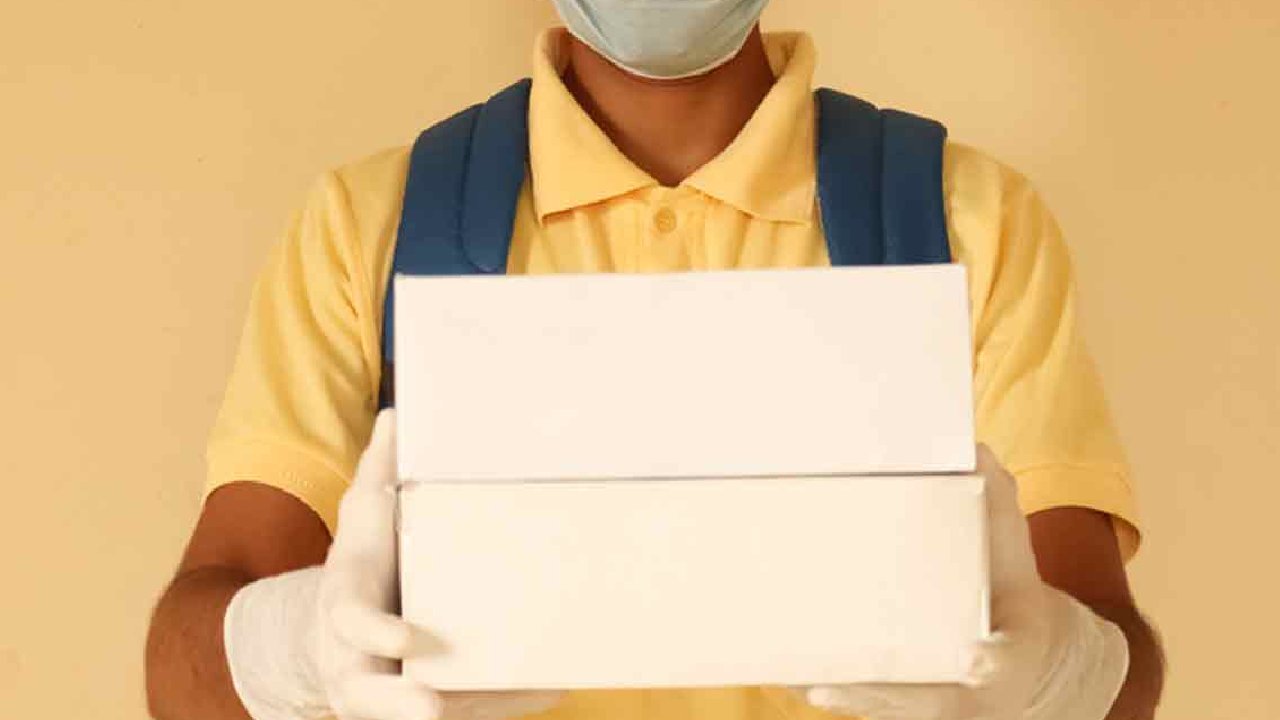 New Delhi: చిల్లర లేదన్నందుకు డెలివరీ ఏజెంట్స్‌పై కస్టమర్స్ దాడి.. పోలీస్ కేసు నమోదు