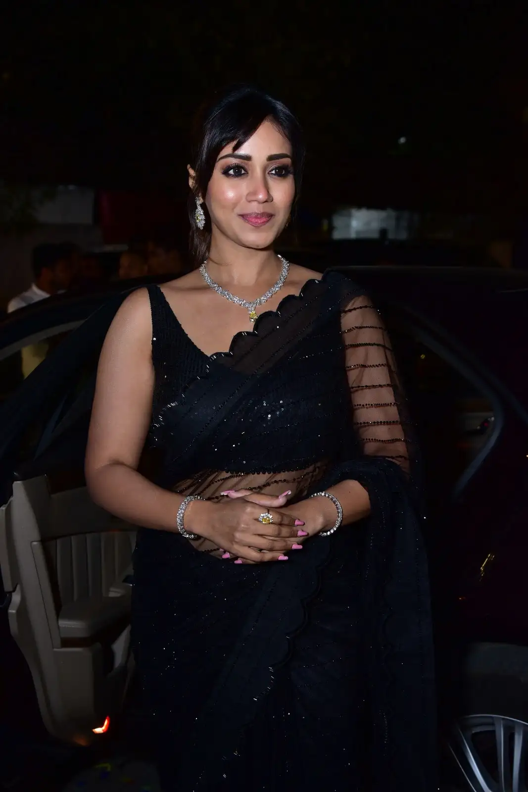 Nivetha pethuraj shines in Black Saree at Das Ka Dhamki Pre Release Event