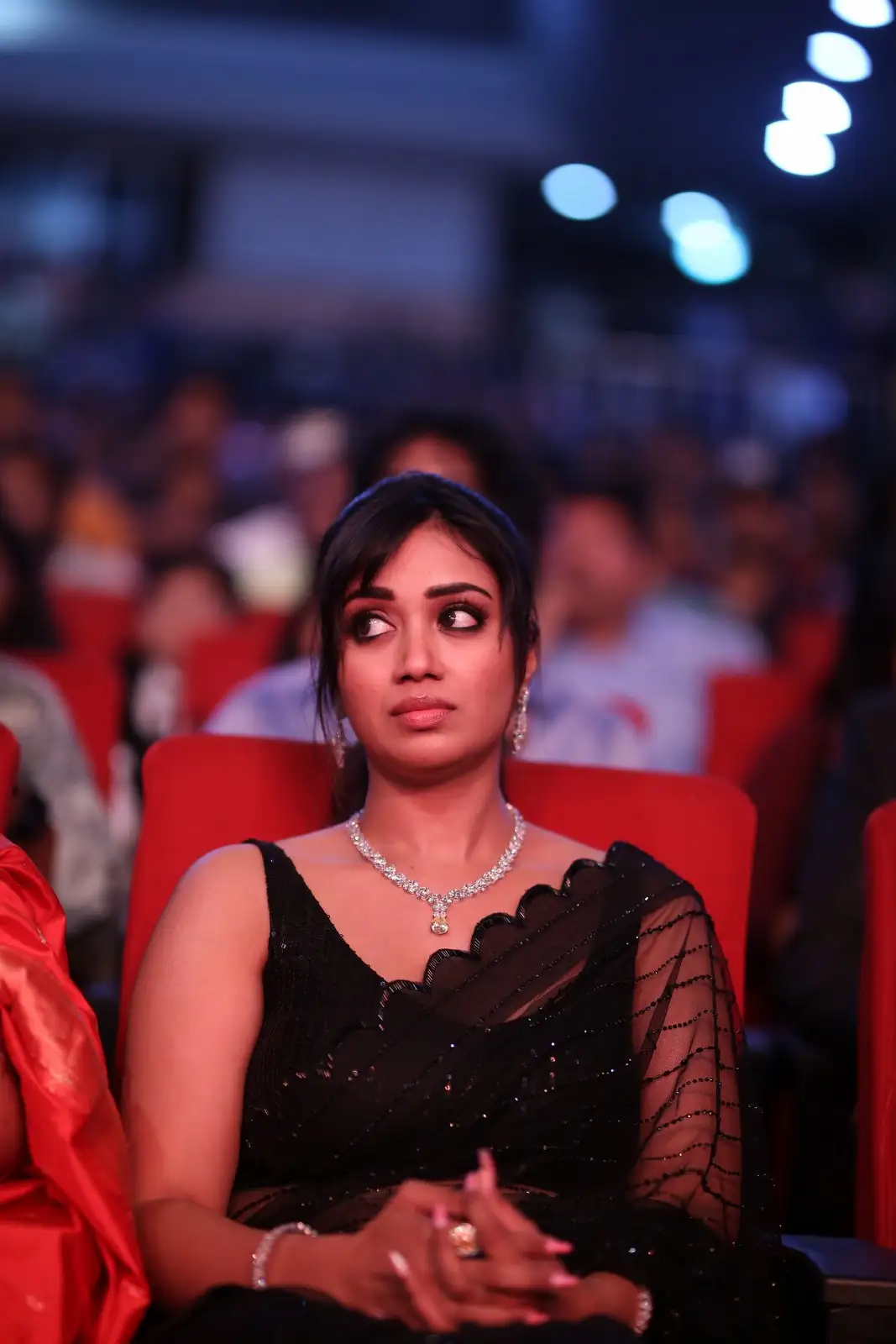 Nivetha pethuraj shines in Black Saree at Das Ka Dhamki Pre Release Event