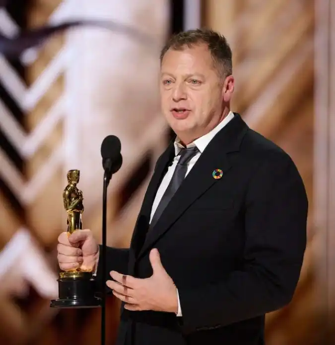 95th Oscar Winners with Award