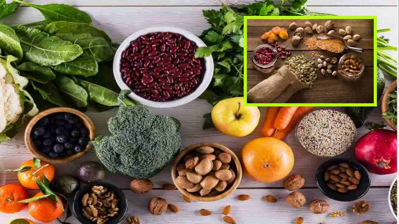 Poisonous Food Items : రోజూ తినే ఆహార పదార్థాలు కొన్ని సార్లు విషపూరితంగా మారే ప్రమాదం.. ఎందుకో తెలుసా?