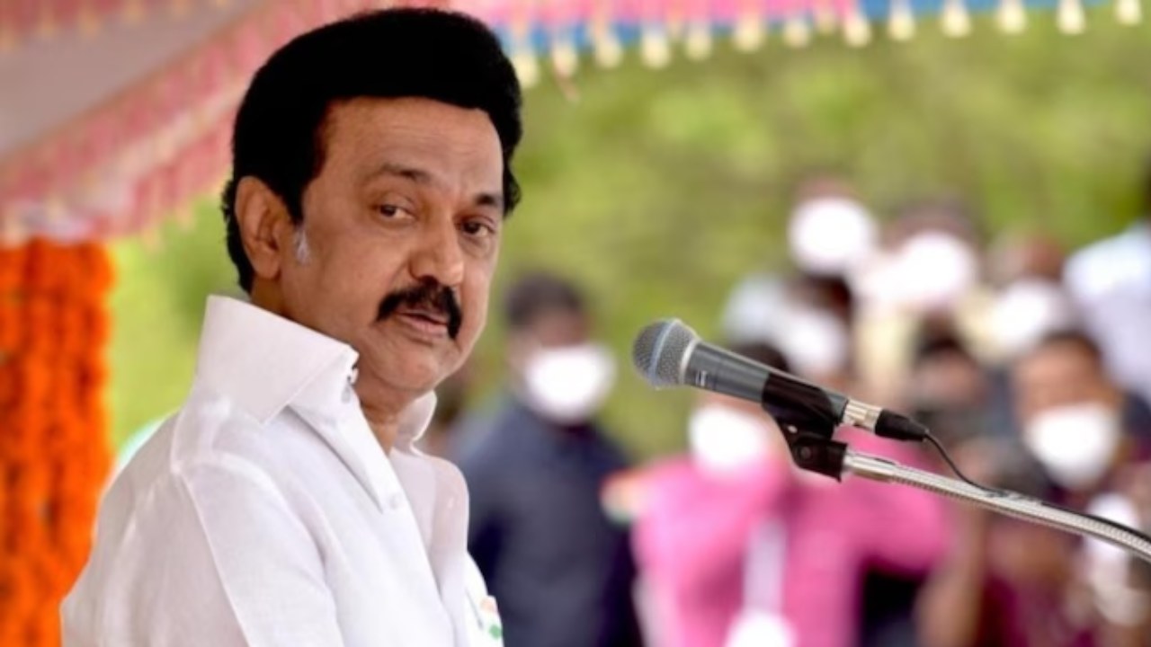 Tamil Nadu CM Stalin :  గవర్నర్లకు నోరు తప్ప చెవులు లేవు .. రాష్ట్ర ప్రభుత్వాల వ్యవహారాల్లో వారి జోక్యమేంటీ  : సీఎం స్టాలిన్