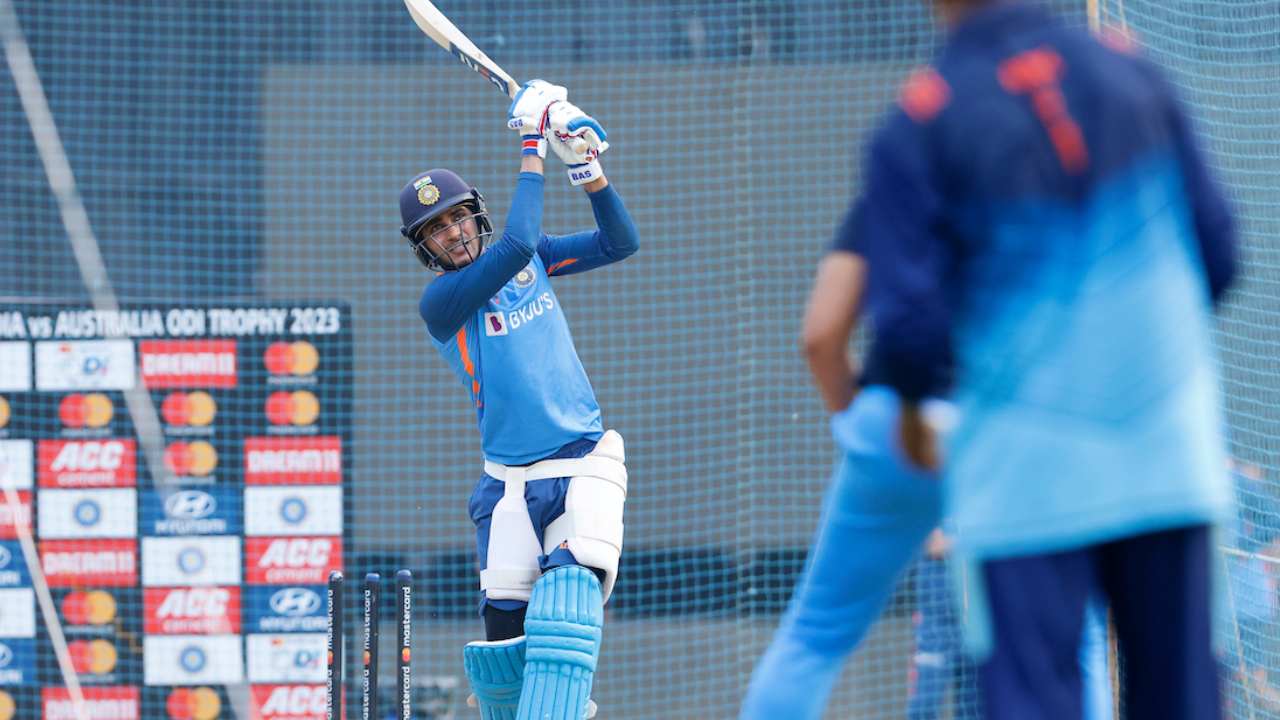 IND vs AUS 1st ODI: టీమిండియా ప్లేయర్స్ ప్రాక్టీస్ సెషన్.. ఫొటో గ్యాలరీ