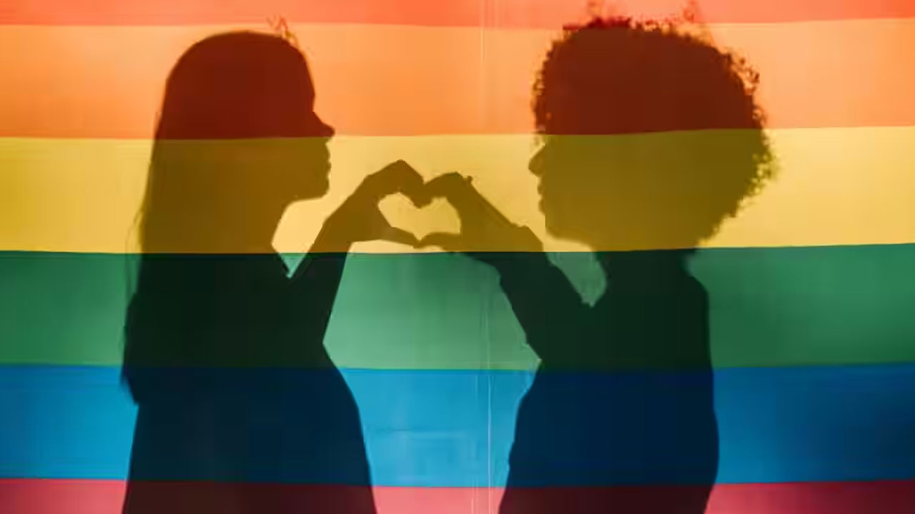 Uganda: స్వలింగ లైంగిక సంబంధాలు కొనసాగిస్తే మరణశిక్ష.. సంచలన చట్టం చేసిన ఉగాండా