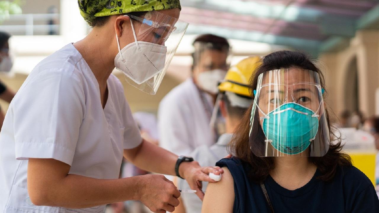 Covid-19: మళ్లీ పెరుగుతున్న కోవిడ్.. దేశంలో 1500 దాటిన కేసులు.. ఐదు నెలల తర్వాత ఇదే మొదటిసారి