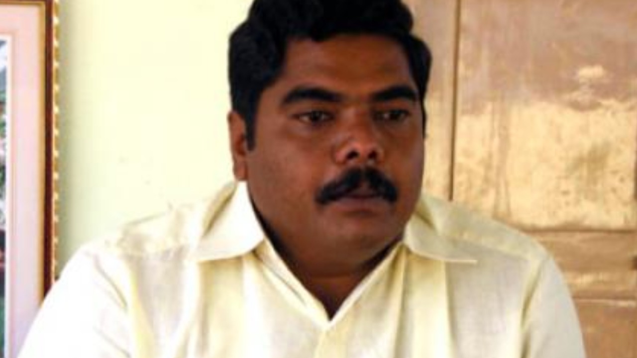 Jaya Mangala Venkata Ramana : బెంజ్ కారులో తిరిగిన నన్ను డొక్కు కార్లో తిరిగేలా చేశారు.. చంద్రబాబుపై వెంకట రమణ ఫైర్