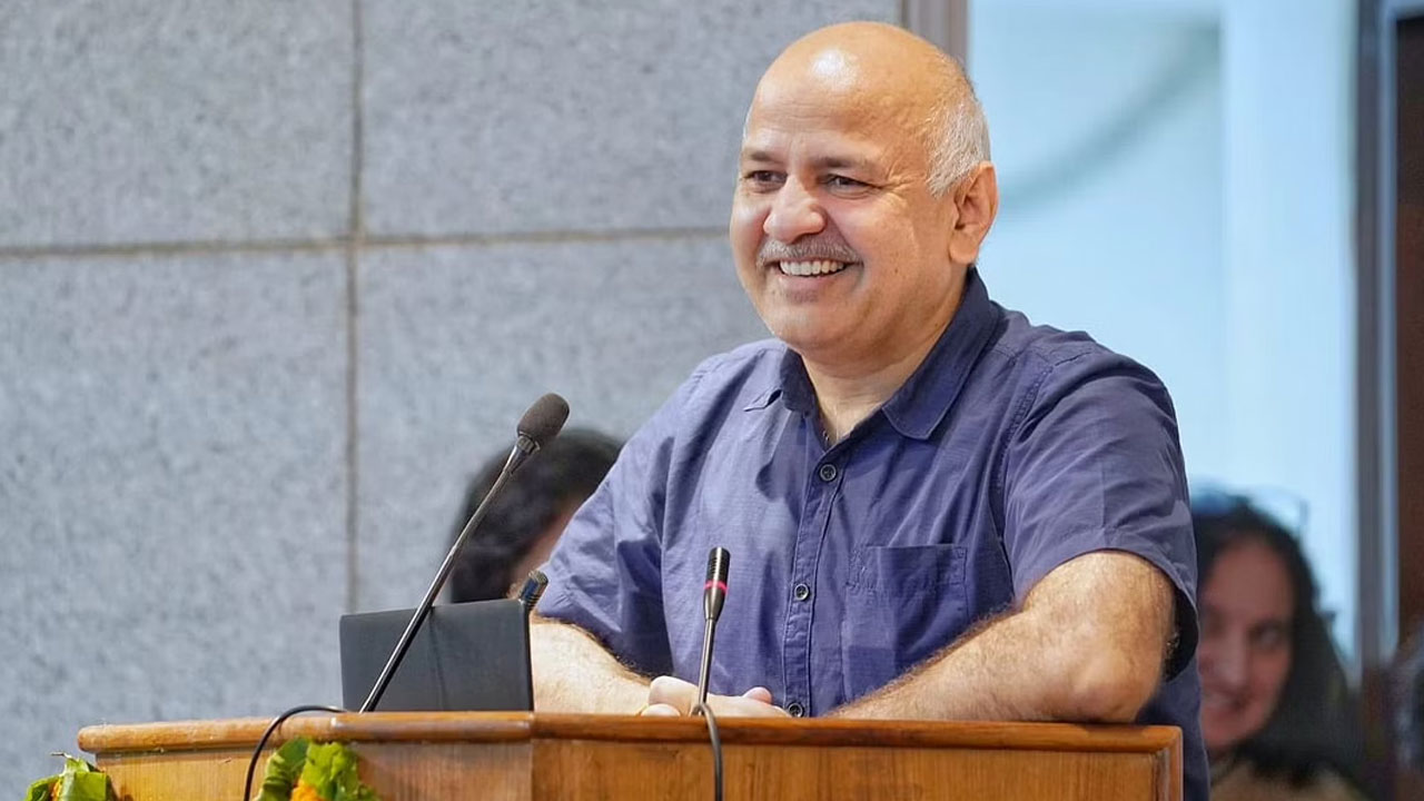 Delhi Budget: సిసోడియా నుంచి ఆ ఒక్క శాఖే తీసుకున్నారు. అది కూడా ఎందుకంటే?