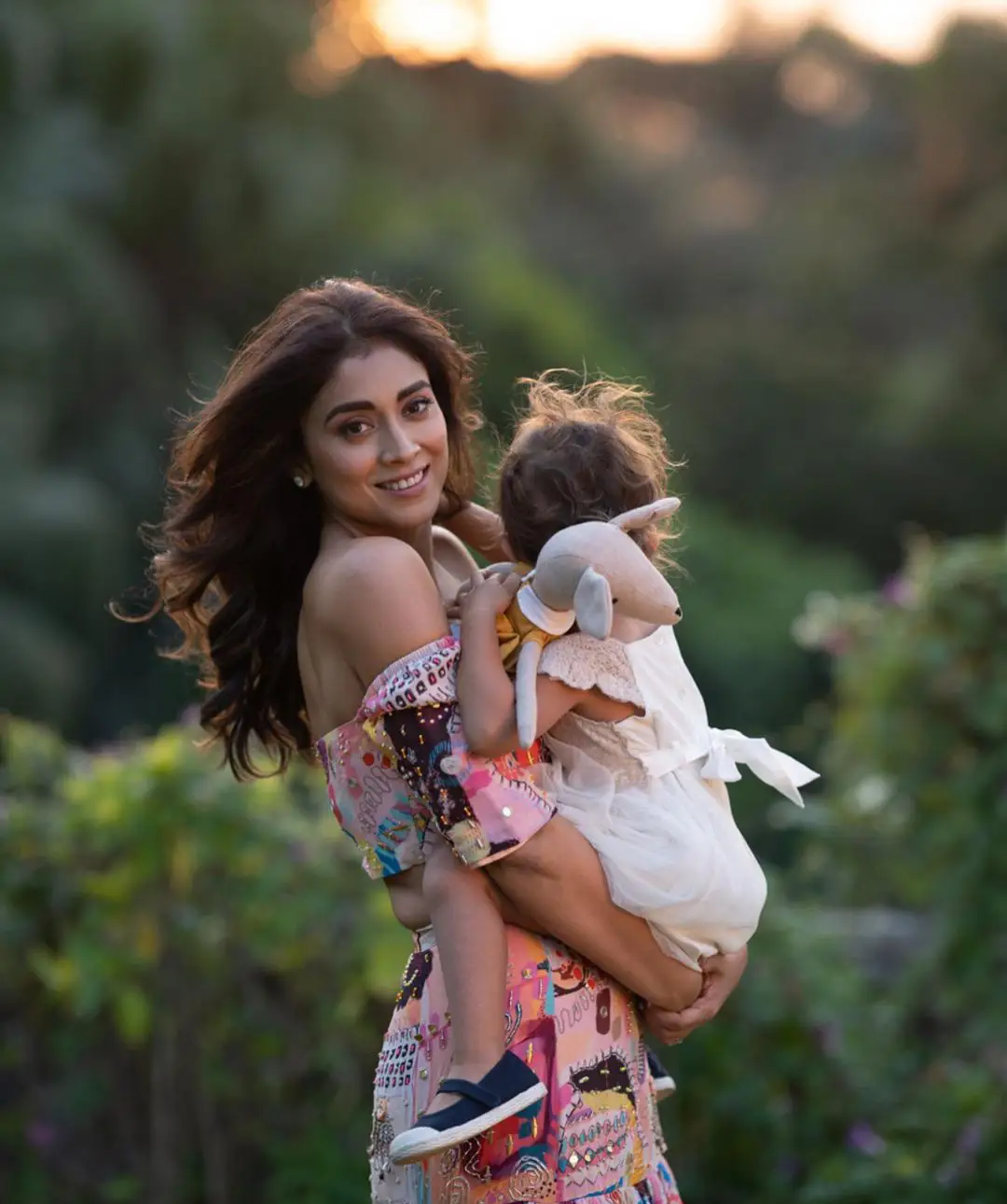 Shriya Saran Photoshoot with her daughter