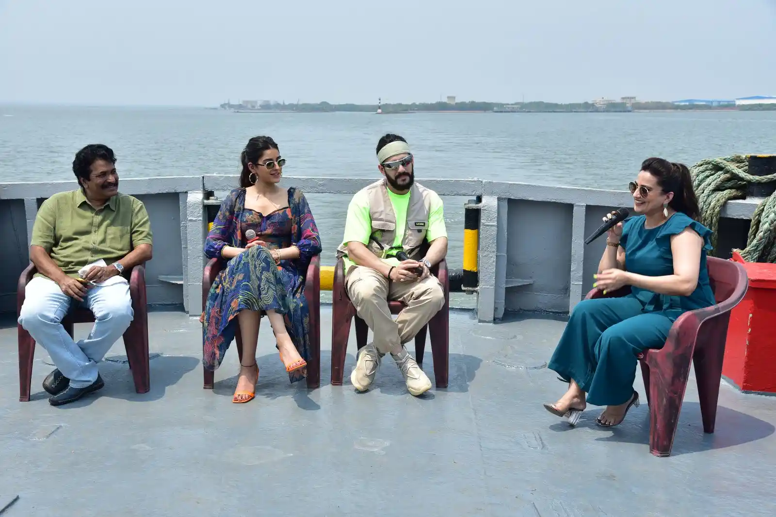 Agent Movie Team Special Interview at Kakinada port