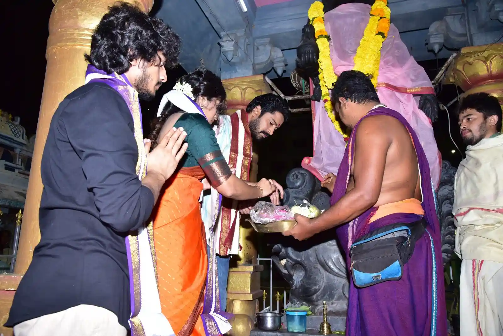 Allari Naresh Ugram movie team promotions at godavari