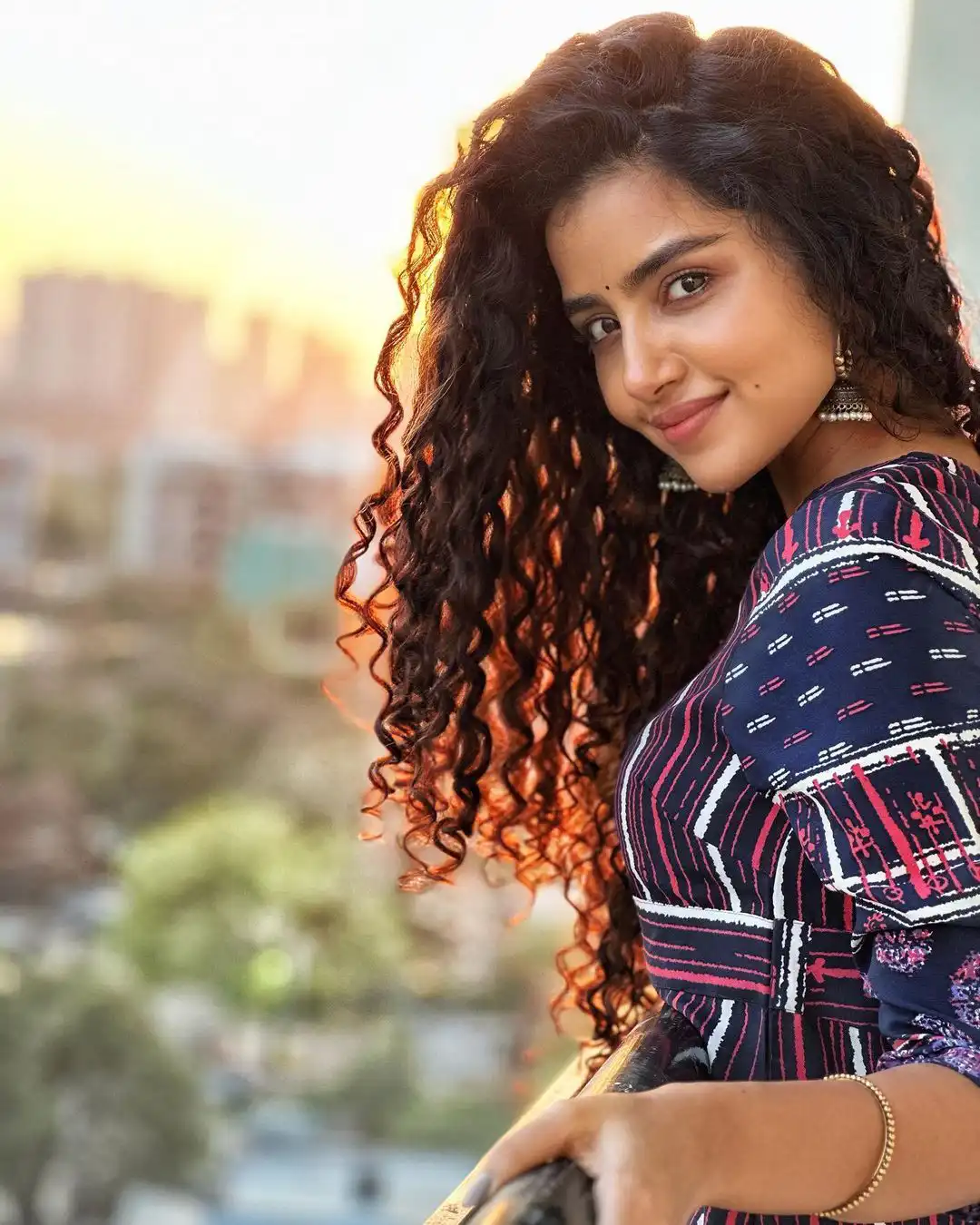 Anupama Parameswaran new photo shoot with Cute looks