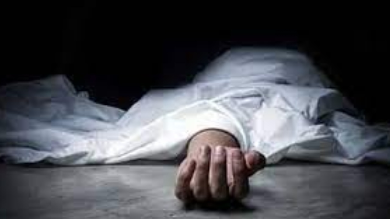 Bihar : మద్యపాన నిషేధం ఉన్న బీహార్ లో.. కల్తీ మద్యం తాగి 8 మంది మృతి