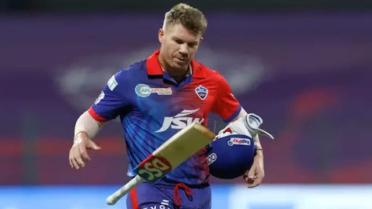 Delhi Capitals: ఢిల్లీ క్యాపిట‌ల్స్ నెత్తిన ద‌రిద్రం కూర్చొందా..! బ్యాట్లు, ఆర్మ్‌ప్యాడ్స్‌, థై ప్యాడ్స్‌ చోరీ