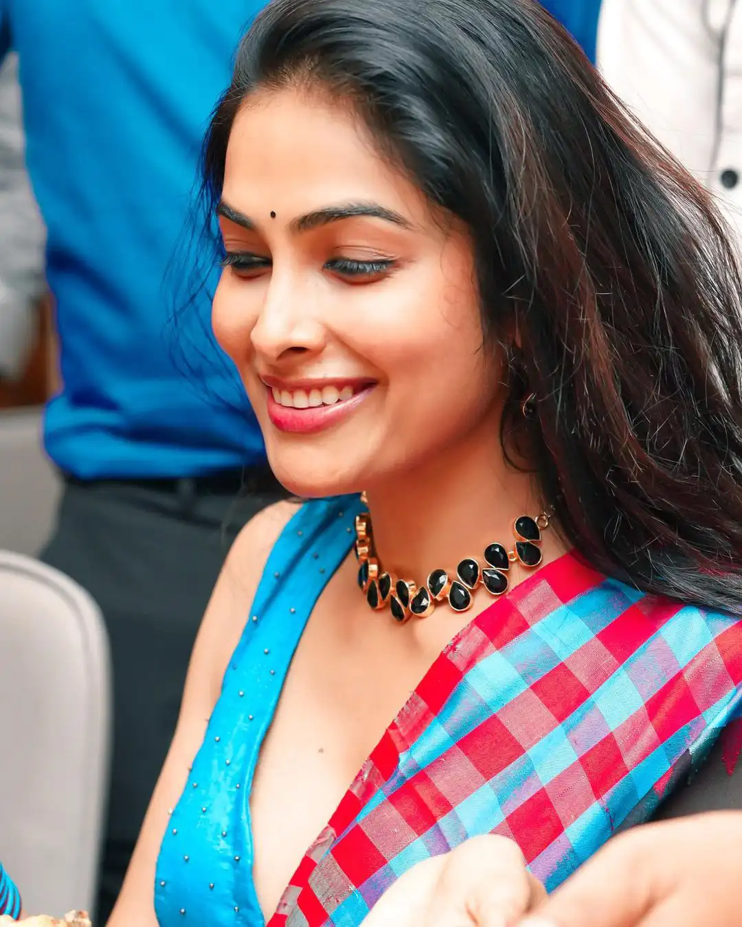 Divi Vadthya participated in a restaurant opening at Hyderabad