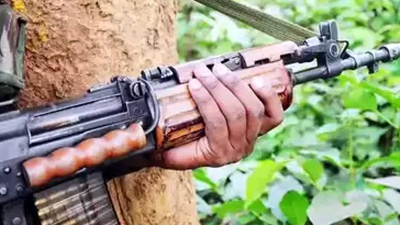 Encounter : మధ్యప్రదేశ్ బాలాఘాట్ లో ఎన్ కౌంటర్.. ఇద్దరు మహిళా మావోయిస్టులు మృతి