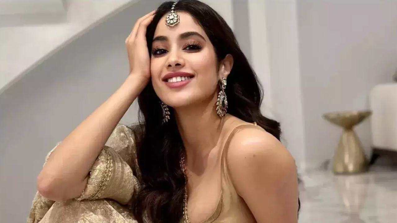 Janhvi Kapoor: ఎన్టీఆర్ సినిమాతో జాన్వీ బాలీవుడ్ కంటే ఎక్కువే తీసుకుంటోందిగా..?