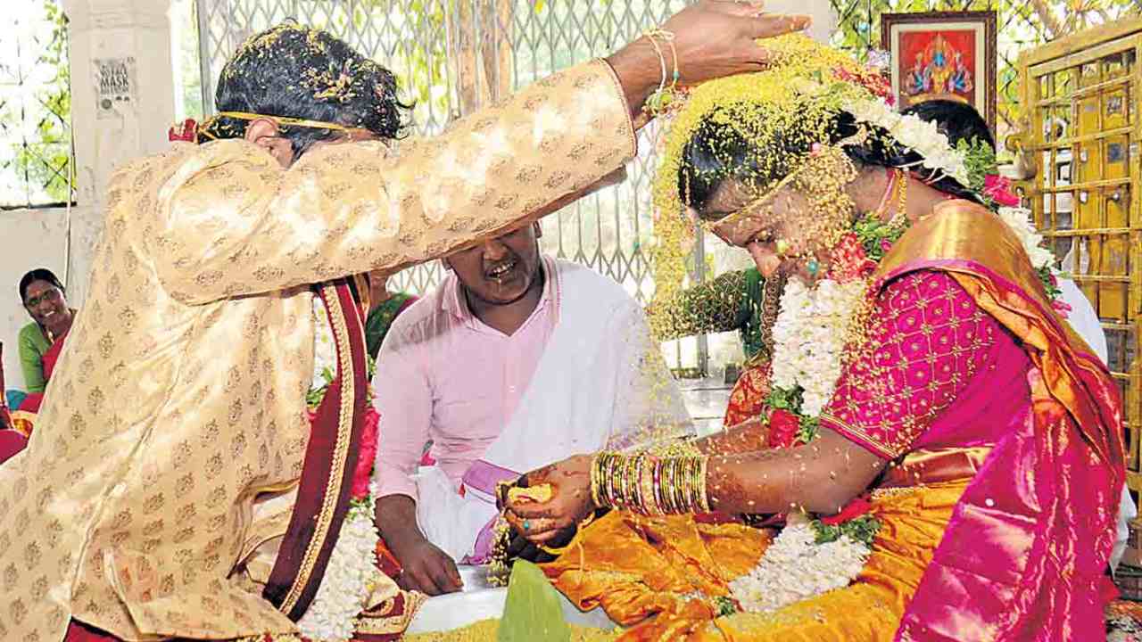 Kalyan Lakshmi Scheme : కల్యాణలక్ష్మికి రూ.2000 కోట్లు విడుదల