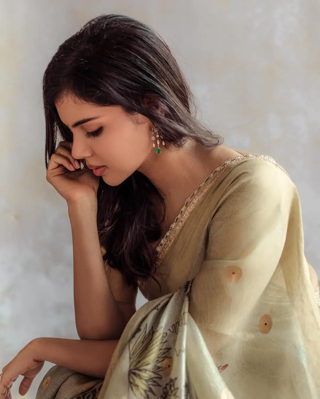 Kalyani Priyadarshan Beautiful looks in Saree