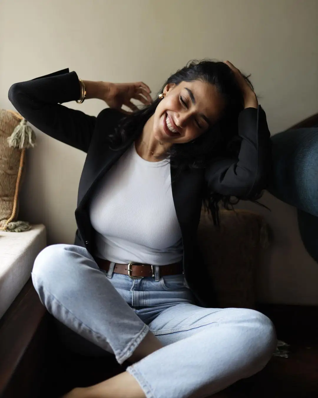 Meenakshii Chaudhary Cute Photo Shoot