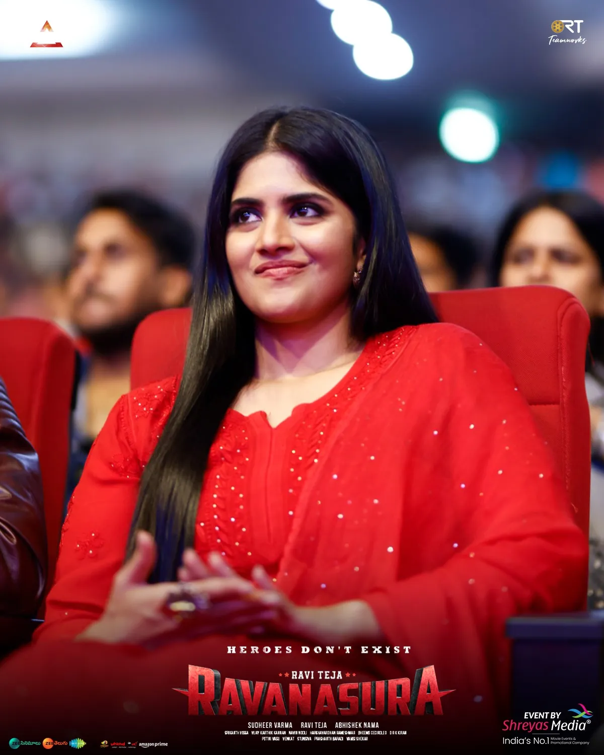 Megha Akash looks gorgeous in Ravanasura Pre Release Event