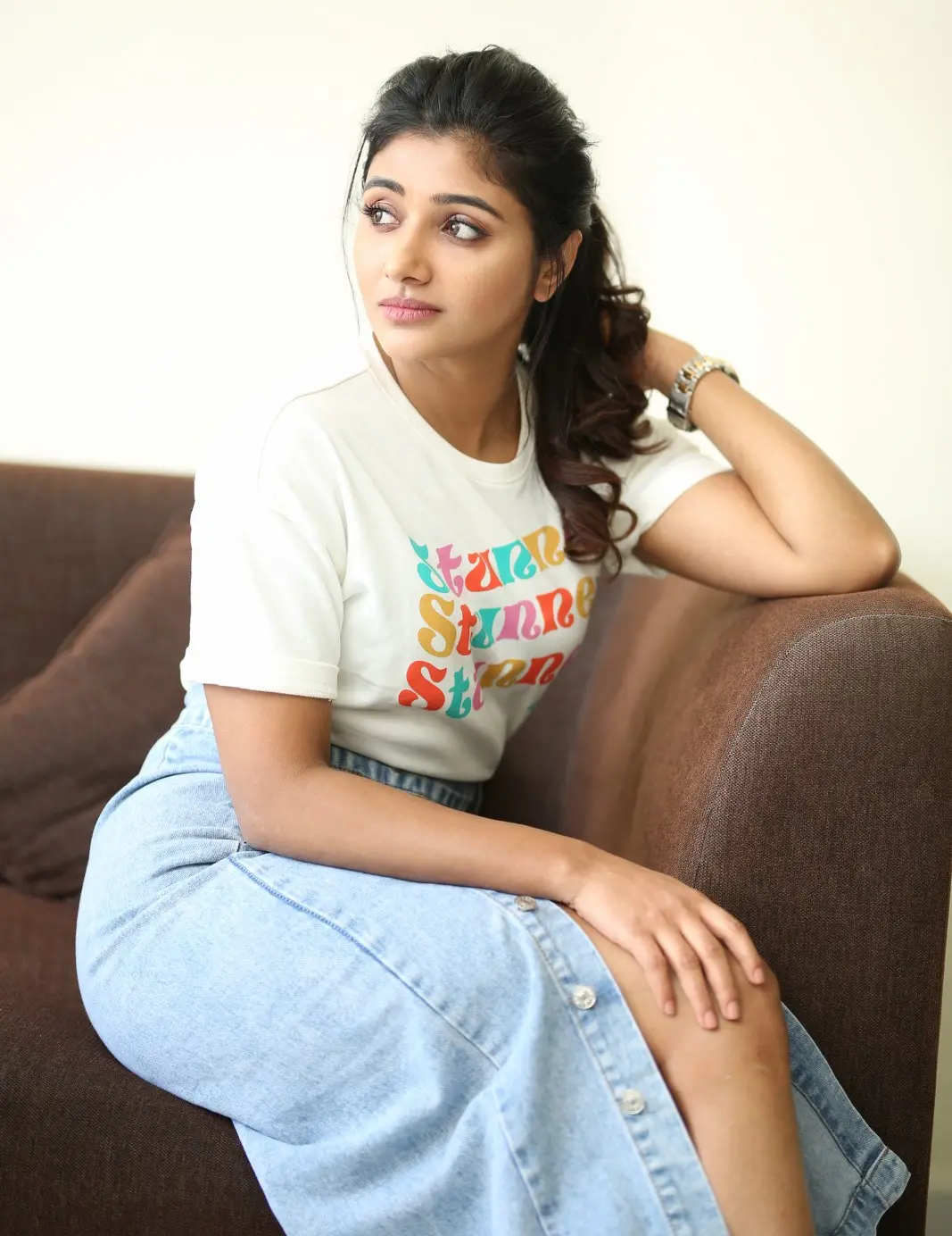 Mirnaa Menon cute poses in Ugram Movie Promotions