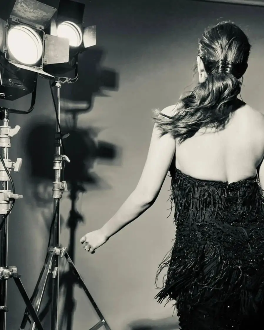 Mrunal Thakur Stunning looks in Black Dress