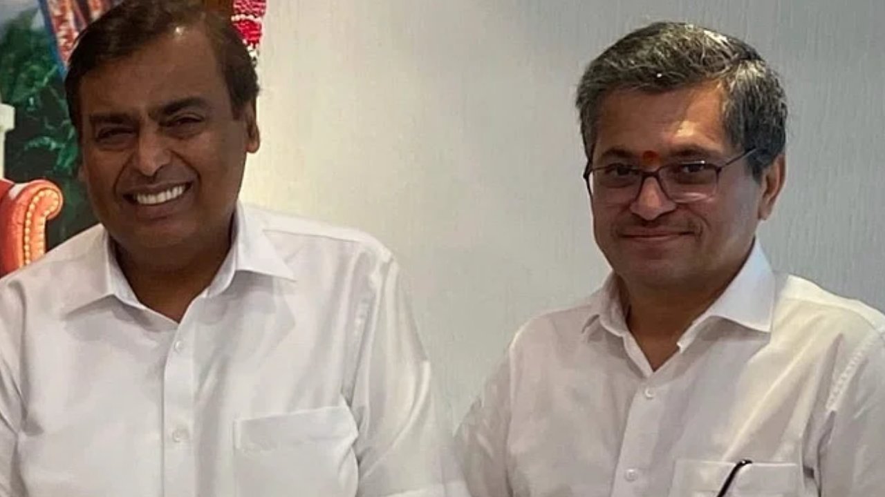 Mukesh Ambani: ఉద్యోగికి ముకేశ్ అంబానీ అదిరిపోయే గిఫ్ట్.. బాబోయ్.. ఏకంగా 1500కోట్లు ఇచ్చేశాడు..