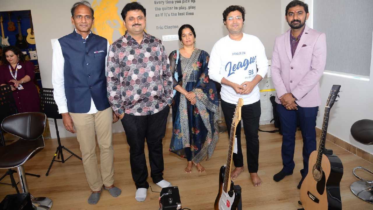 Muzigal Academy : సింగర్స్ పార్ధసారధి, శ్రీకృష్ణ చేతుల మీదుగా ముజిగల్‌ అకాడమీ స్టార్ట్..