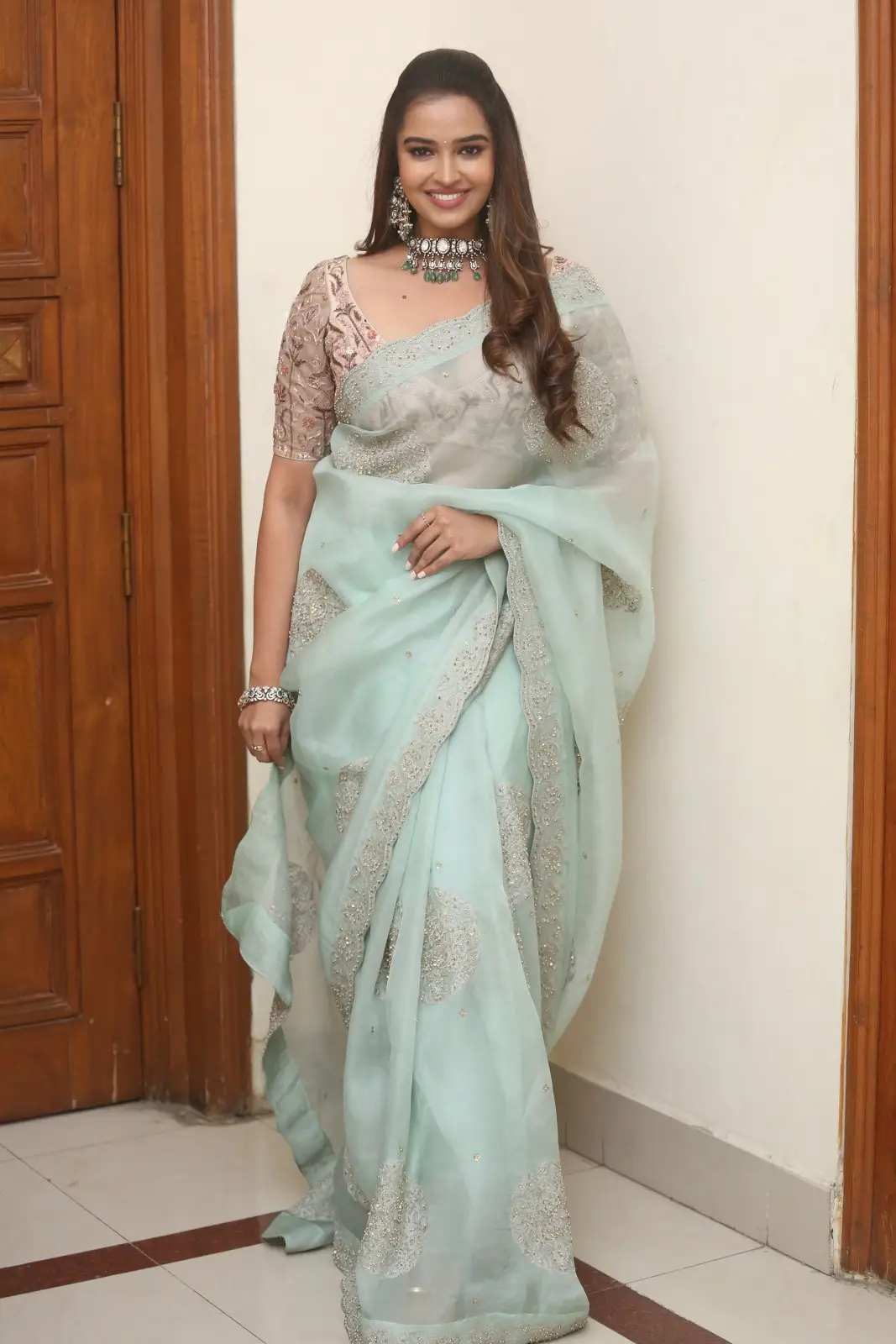 Pujita Ponnada shines in Saree at Pre Release Event of Ravanasura Movie