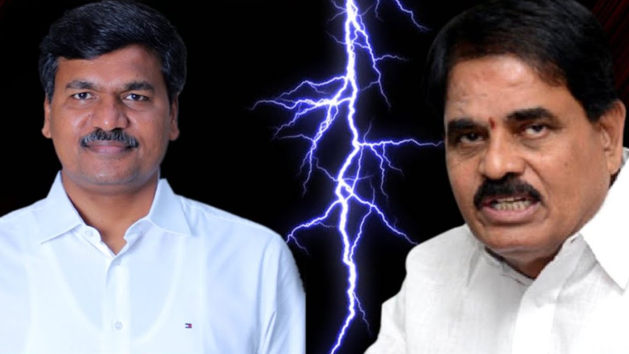 Puttaparthi Politics : పుట్టపర్తిలో రాజుకున్న రాజకీయం.. ఎమ్మెల్యే శ్రీధర్ రెడ్డి, పల్లె రఘునాథ్ రెడ్డి సవాళ్లు.. ప్రతి సవాళ్లు