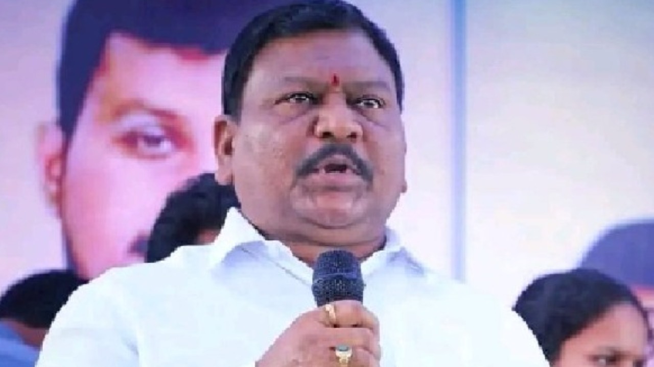 Rajanna Dora : కేంద్రమంత్రి ధర్మేంద్ర ప్రధాన్ వ్యాఖ్యలపై ఏపీ డిప్యూటీ సీఎం రాజన్న దొర ఆగ్రహం