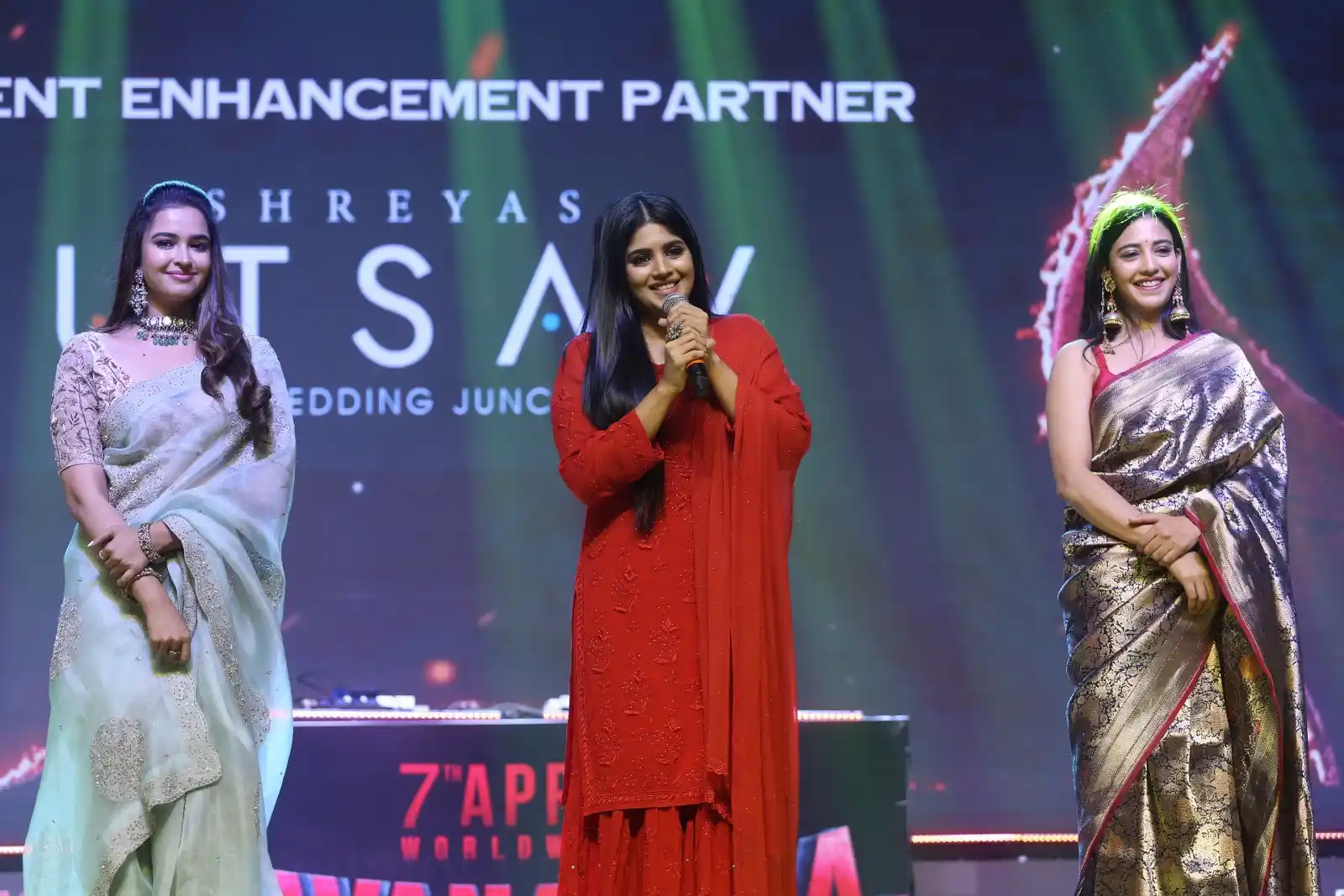 Raviteja Ravanasura Pre Release event gallery