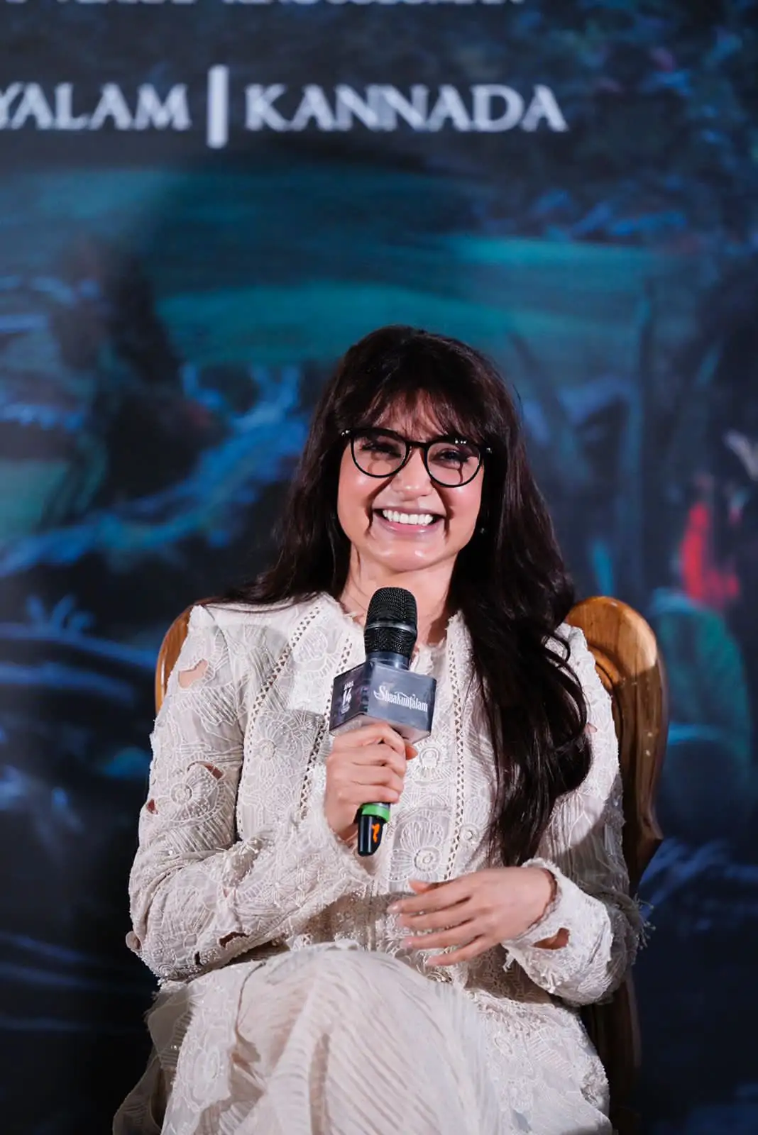 Samantha promotes her Shakunthalam Movie