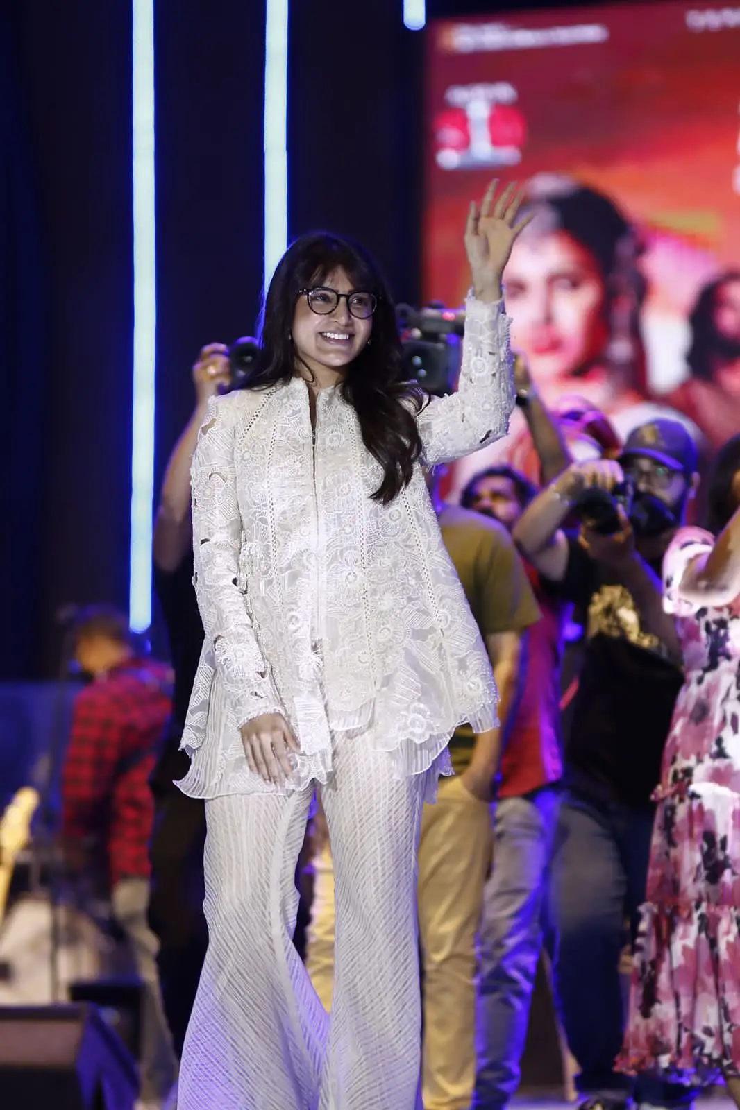 Samantha promotes her Shakunthalam Movie