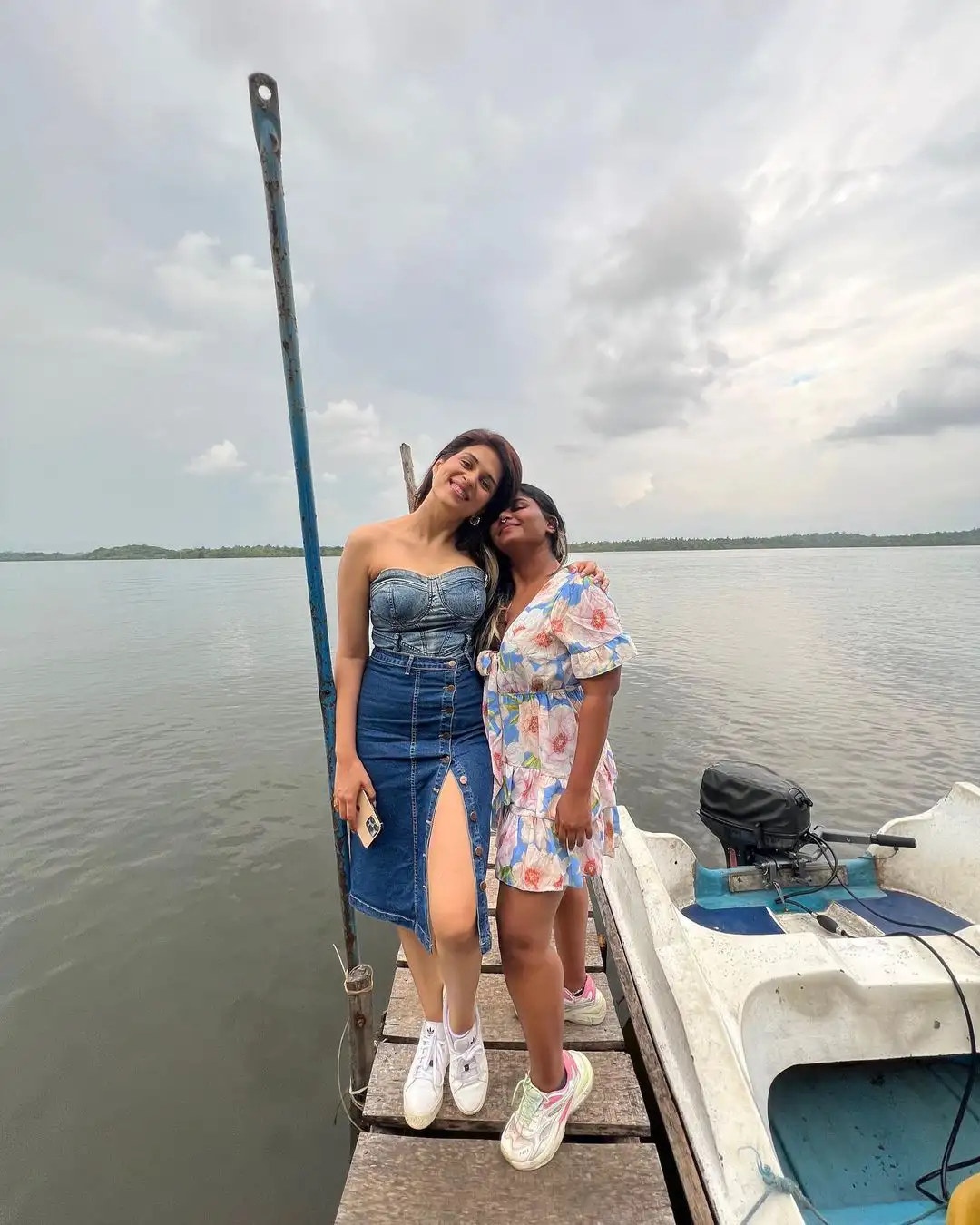 Shraddha Das enjoying in Sri Lanka