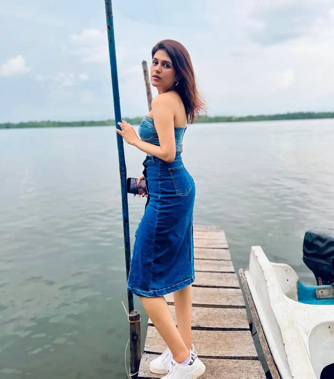 Shraddha Das enjoying in Sri Lanka