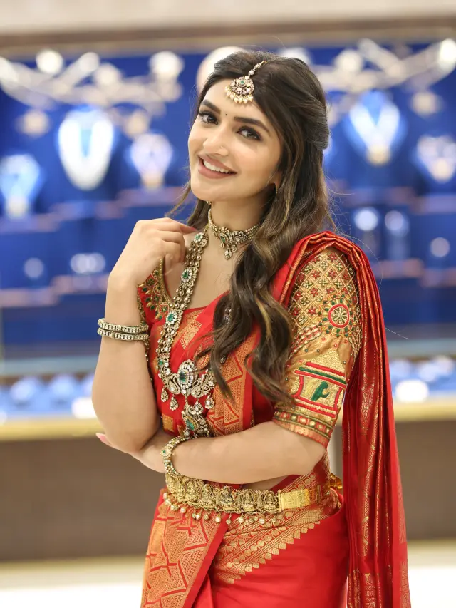 Sreeleela Participated in Jewellery shop opening in Hyderabad