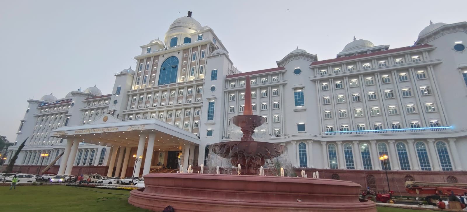 సెక్రటేరియట్‌లో అనధికార ఆంక్షలు? సిబ్బందికీ వణుకే? ఆ ఫ్లోర్ ఏది? అక్కడ ఎవరుంటారు?