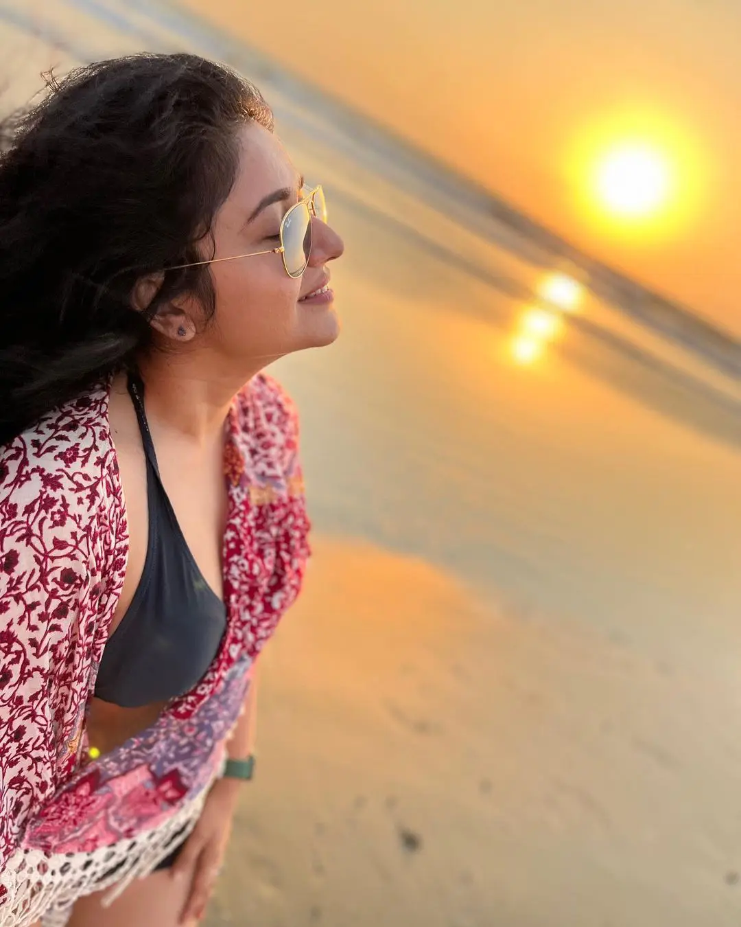 Tollywood heroine Poonam Bajwa latest bikini photos