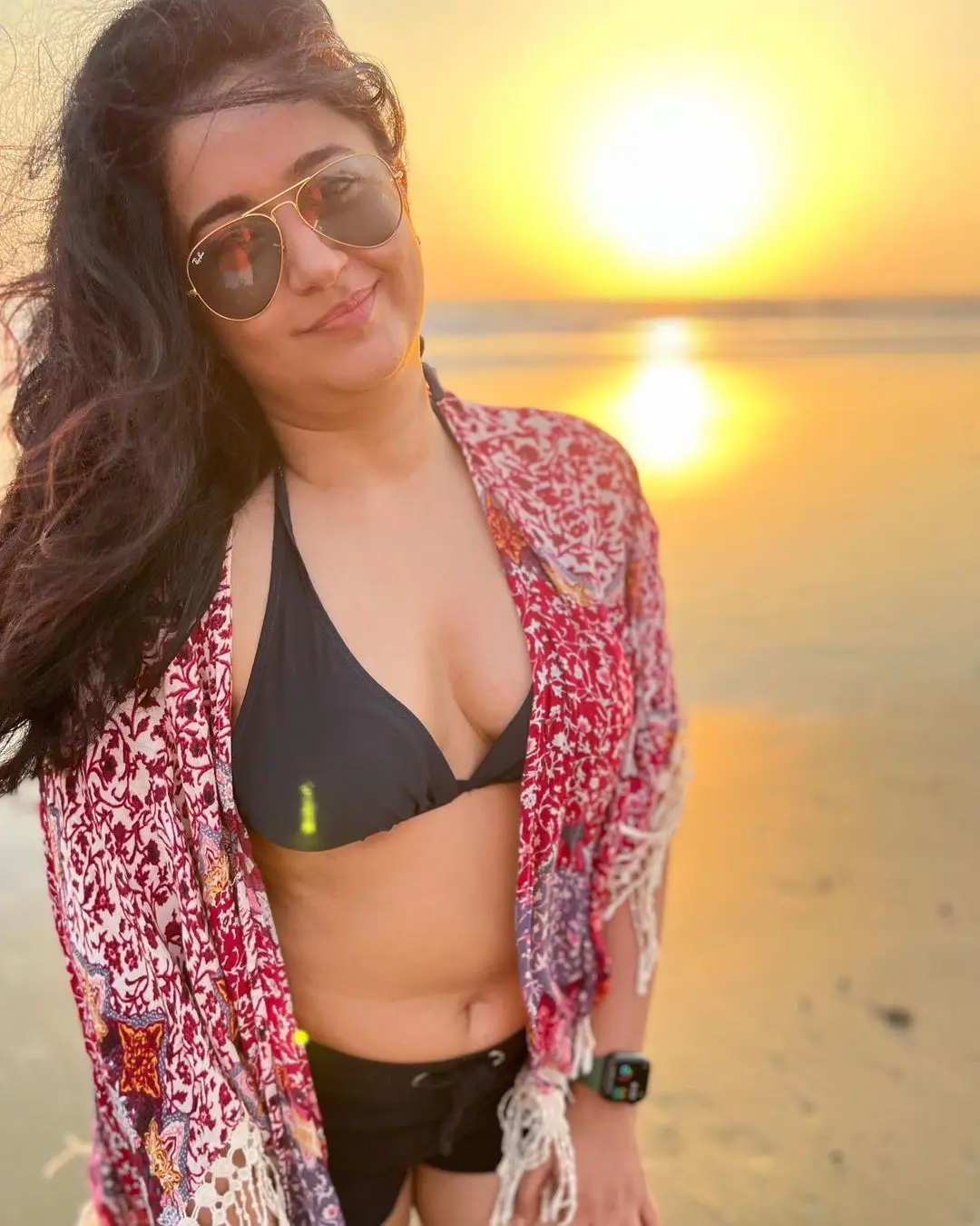 Tollywood heroine Poonam Bajwa latest bikini photos