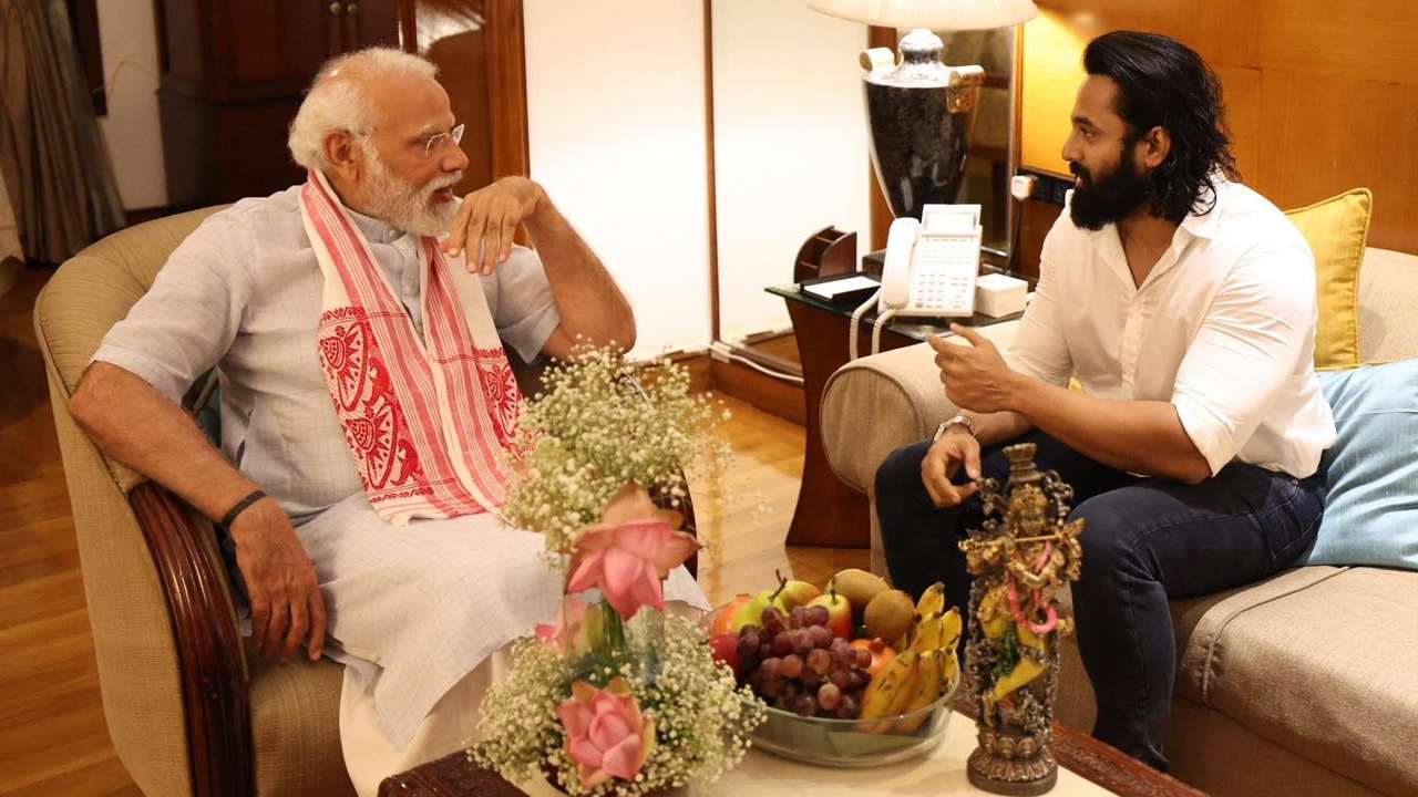 Modi – Mukundan : 20 ఏళ్ళ కల.. మోదీతో అలా మాట్లాడాలని.. ఉన్ని ముకుందన్ పోస్ట్ వైరల్!