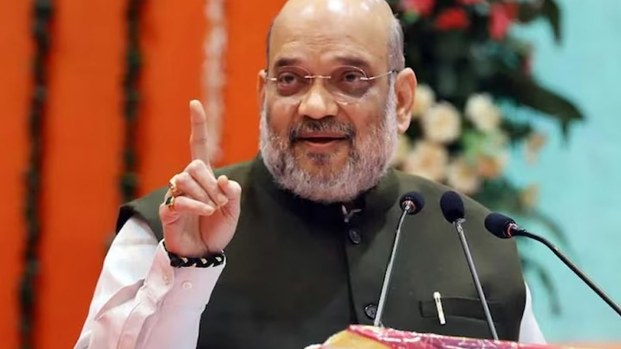 Karnataka Polls: సిట్టింగులను ఎత్తేసిన బీజేపీ.. అమిత్ షా సమాధానం ఏంటంటే?